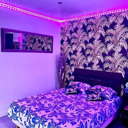 Luxury Dreams Balneo アパート *