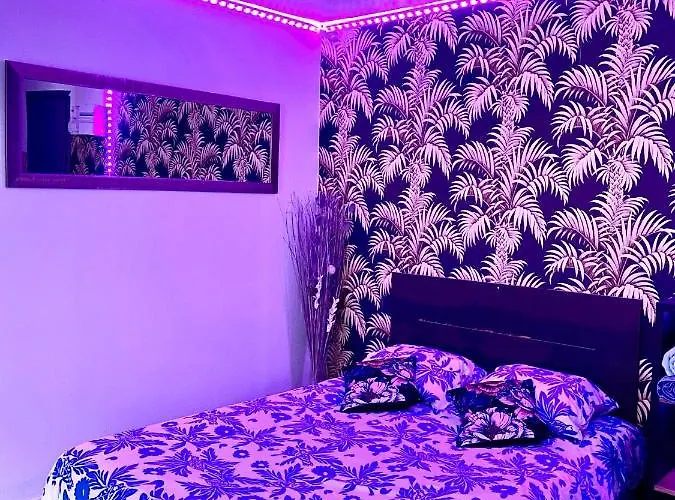 Luxury Dreams Balneo Apartament *
